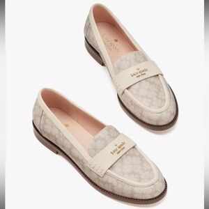 Size 8 Ruth spade flower loafer